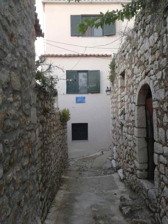 Janis Castle Apartment Himare Exteriör bild